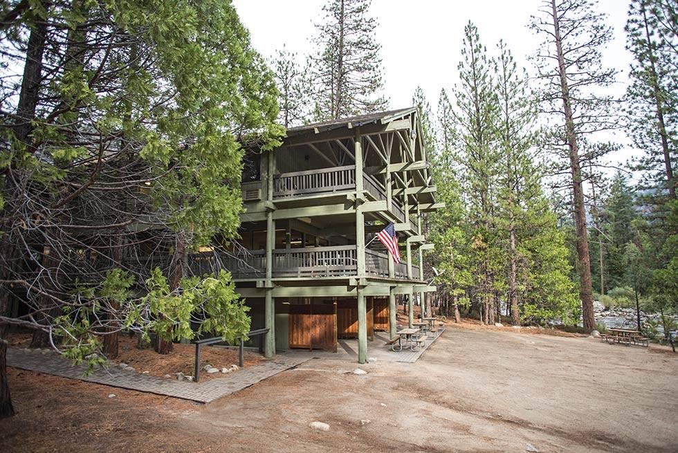 John Muir Lodge Hume Exterior photo